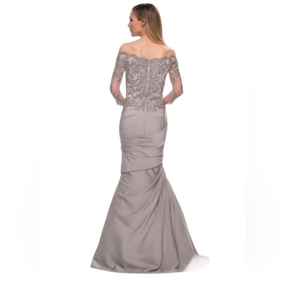 New! La Femme 29324 Satin Mermaid Gown with Off the Shoulder Lace Size 18 $498 - Picture 4 of 12